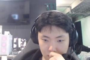 Chovy：冠军肯定要想办法都拿到啊，没有说哪个冠军不重要 配图