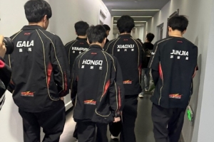 JDG分享照片回顾三月：四月继续，一起往更远的地方走 配图