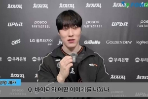 zeka：和Viper聊了先锋赛 看他这么辛苦，我就跟他说了声辛苦了 配图