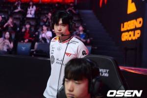 T1监督Tom：横扫HLE很高兴，揭幕战失利很可惜，将努力争取连胜 配图