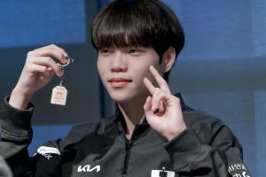 毁我许哥基业！Siwoo维鲁斯帮完送 冒进害SMK卡牌 团战毫无作用 配图