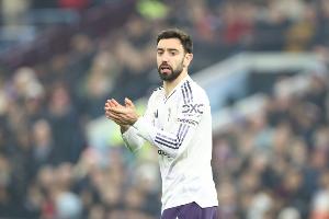 英媒：曼联希望B费能再留一年，内部人士称球员自己也倾向于留队 配图