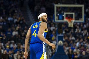 穆迪：东契奇和詹姆斯打得很慢 这反而成为了他们的优势 配图