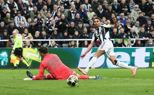 雅各布·墨菲：我们因自身失误丢球而输掉比赛，球队只是防守不好 配图