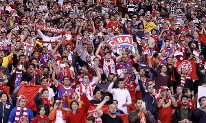 多特警方回应与拜仁球迷冲突:这些人自我认知出现偏差 配图