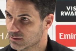 赛后被记者问黑眼圈明显！阿尔特塔拥抱记者，感谢关心 配图