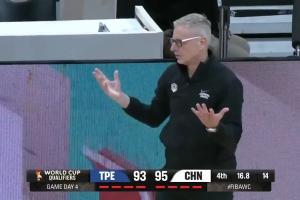 主教练都无语了…中国台北39号卢峻翔两次上头强打不中葬送比赛 配图