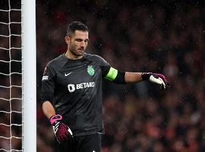 阿丹：我乘坐最后的航班离开伊朗，这种情况我认为现在不应该回去 配图