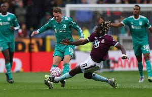 麦卡利斯特：我们原本可以进更多球 我很喜欢杀入禁区取得进球 配图