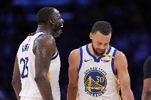 挂件属性明显！追梦本赛季和库里同场时净效率+6.0 无库里时-12.1 配图