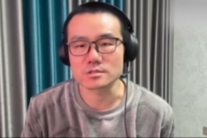 徐静雨：赵继伟超远三分点位像库里 中国队三分命中率45%你还要啥 配图