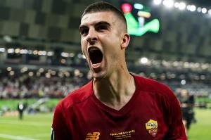 罗体：曼奇尼赛后怒摔面具发泄，此前还指责队友切利克未及时沟通 配图