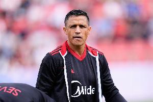 打破华金纪录！桑切斯成21世纪西甲塞维利亚德比最年长进球者 配图