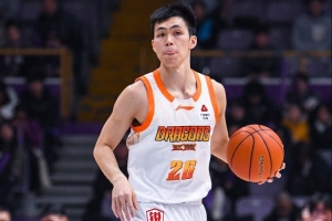 媒体人:庞峥麟、郭昊文目前达不到赵睿高诗岩赵继伟的国家队表现 配图