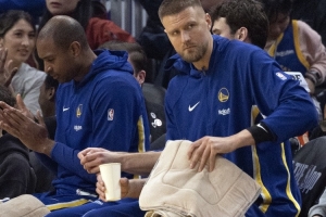 查不出原因？科尔：勇士医疗团队正与波津合作查病因 这有点神秘 配图