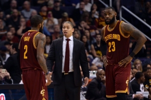 杰弗森:欧文离开骑士类似于OK组合分手 欧文想作为最佳球员夺冠 配图