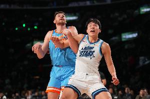 杨瀚森让克林根意识到自己并非100%安全 后者能进最佳防阵&全明星 配图