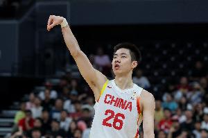 媒体人：赢了这把真哭了！连续两场两位数逆转意义不言而喻！ 配图