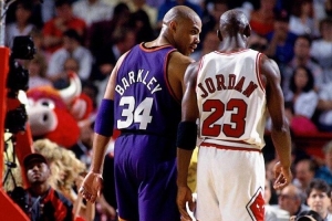 老猫：邓肯进联盟前最佳大前是巴克利 若无乔丹巴克利已夺冠 配图