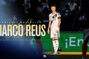 官方:洛杉矶银河宣布和罗伊斯续约至2027年12月 配图