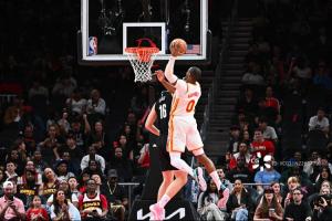 谢谢勇士?库明加如鱼得水10中7砍20分 大风车+隔扣杨瀚森惊艳! 配图