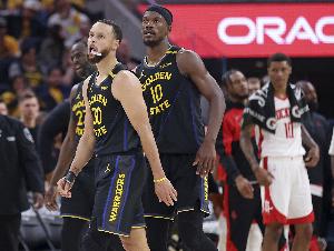 本赛季库里&巴特勒同时缺阵勇士5胜12负 胜率低至29.4% 配图