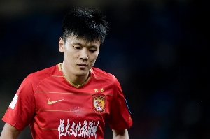 南京业余比赛球队land wolves报名名单中，前国脚邹正在列 配图