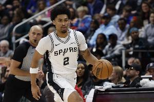 未来之星!NBA官方祝榜眼迪伦·哈珀20岁生日快乐 配图