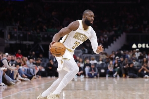 豪斯:曾以为绿军会打附加赛 布朗证明自己是最好的攻防一体球员 配图