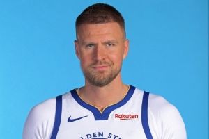 湾区主播:库明加表现出色 波津神秘疾病&只打1场球 勇士境遇糟糕 配图