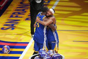 穆迪：除了追梦我们没有超级巨星在打球 我们现在像年轻球队一样 配图