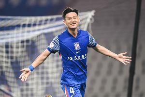 足球报:蒋圣龙肯定无缘申花新赛季首轮,李可伤势并不是太严重 配图