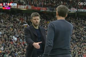 卡圣!卡里克上任后6胜1平拿19分!上任前球队平狼队伯恩利6轮1胜 配图