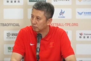 郭士强：这支新的中国男篮非常无私 每个人都不会计较个人数据 配图