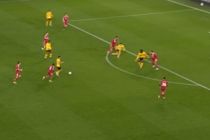 记者分析狼队绝杀：利物浦多人本应做得更好，科纳特下场或是伏笔 配图