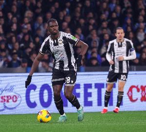 法媒：国米有意乌迪内斯后卫欧马·索勒，计划在四月份进行会面 配图