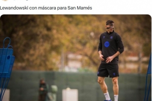 记者晒莱万佩戴面具训练照片，球员正备战对阵毕尔巴鄂竞技 配图