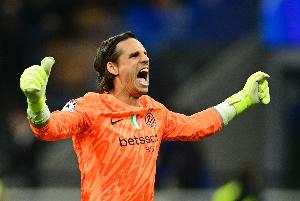 意天空:预计索默和阿坎吉将出战米兰德比,博尼能否登场存疑 配图