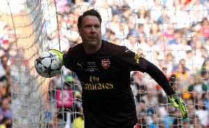 希曼：内维尔偷学温格的饮食秘密 英格兰队分阿森纳桌和曼联桌 配图