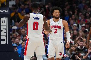 丢掉联盟第一宝座！本场输球后活塞战绩为45胜15负 雷霆47胜15负 配图