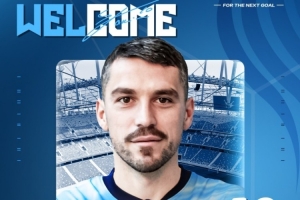 斯坦丘：中超比几年前更强大了 和武汉相比我更喜欢大连的宁静 配图