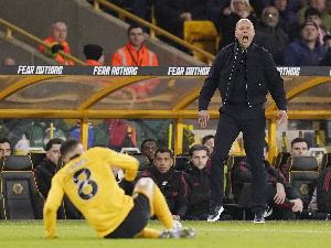 记者：越来越难想象，下赛季的利物浦主教练还是斯洛特 配图