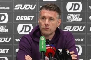 还有一战!狼队主帅:我们已经惹怒利物浦,周五再踢他们会很困难 配图