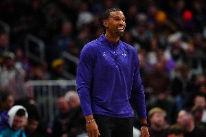 黄蜂主帅：50%胜率是努力换来的成果 19-42的罚球有点意思啊 配图