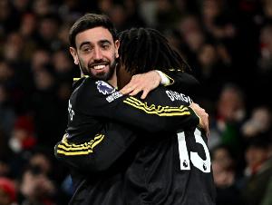 英超首秀以来，B费18场比赛贡献传射队史仅次于鲁尼和吉格斯 配图