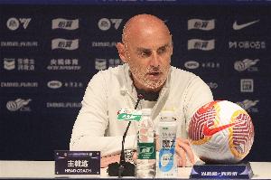 马德兴：海港亚冠表现不佳不是球队不想努力，而是强度硬度不够 配图