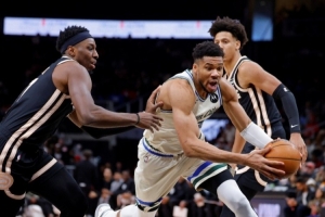 周三竞彩篮球强档：老鹰状态正佳 雄鹿急需调整 配图