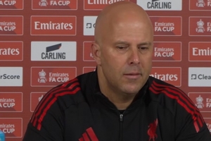 斯洛特：不太确定输球是否态度问题 大家都知道欧冠资格的重要性 配图