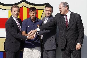 每体：巴托梅乌出庭作证，向法庭解释170万欧律师费问题 配图