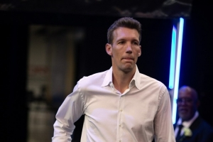 邓利维：上任时就知道要做很多艰难的决定 我始终忠于球队和老板 配图